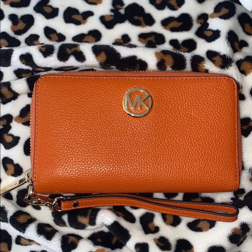 MICHAEL Michael Kors Tangerine Wristlet Wallet